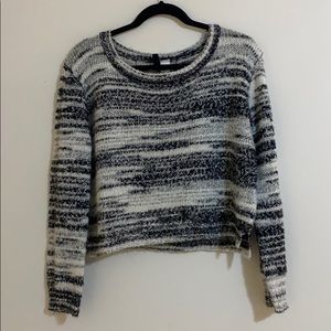 H&M Cropped Sweater